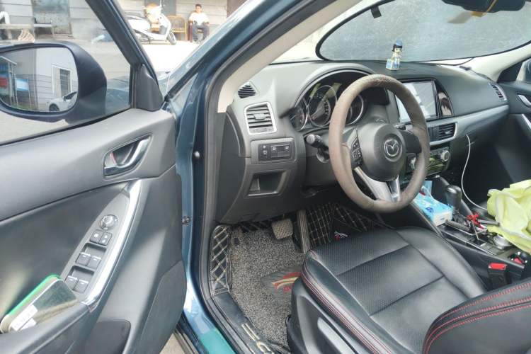 Used Mazda CX-5 2015 2.0L Automatic Two-Wheel Drive Urban Version Driver Seat