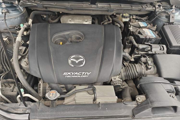 Used Mazda CX-5 2015 2.0L Automatic Two-Wheel Drive Urban Version Engine Bay