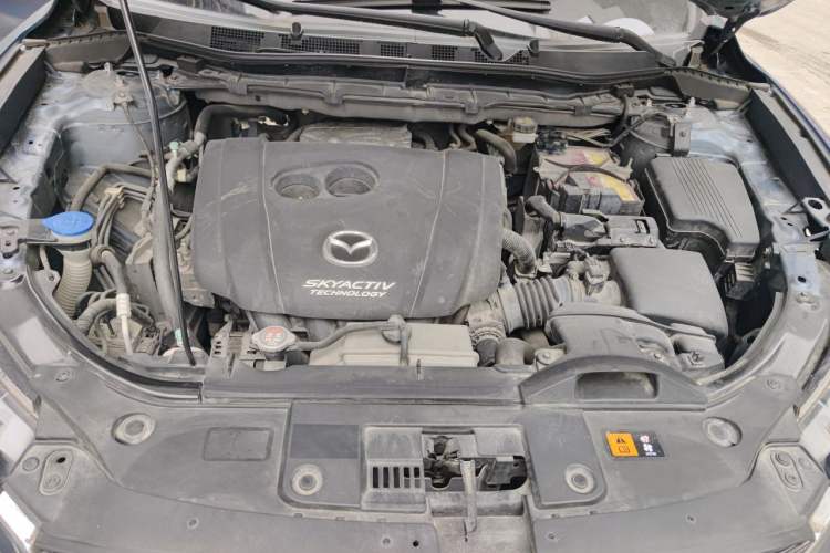 Used Mazda CX-5 2015 2.0L Automatic Two-Wheel Drive Urban Version Engine Bay