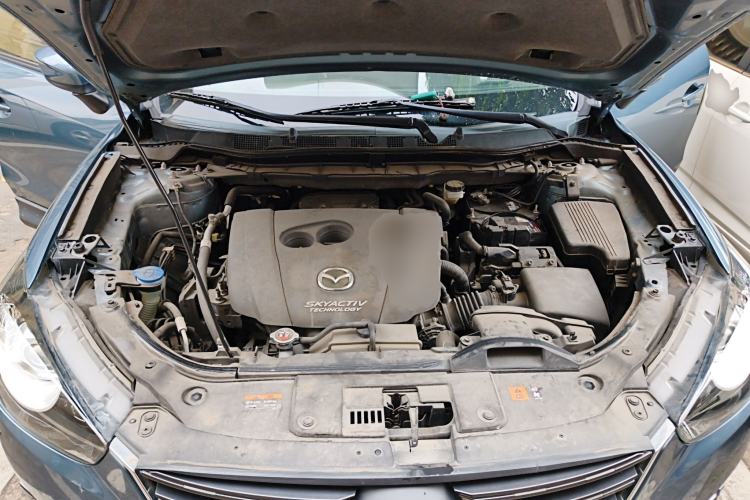 Used Mazda CX-5 2015 2.0L Automatic Two-Wheel Drive Urban Version Engine Bay