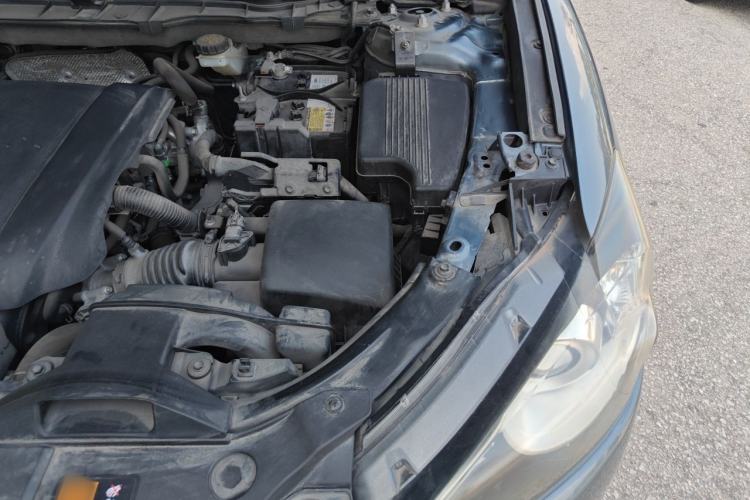 Used Mazda CX-5 2015 2.0L Automatic Two-Wheel Drive Urban Version Engine Bay Left