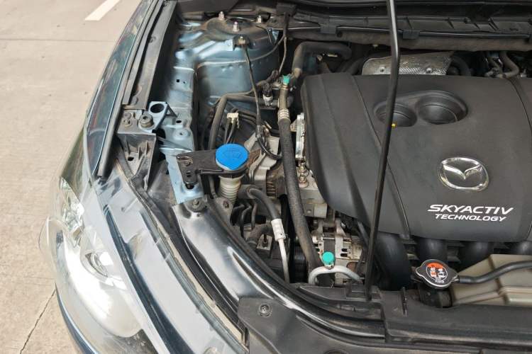 Used Mazda CX-5 2015 2.5L Automatic 4x4 Flagship Model Engine Bay Right