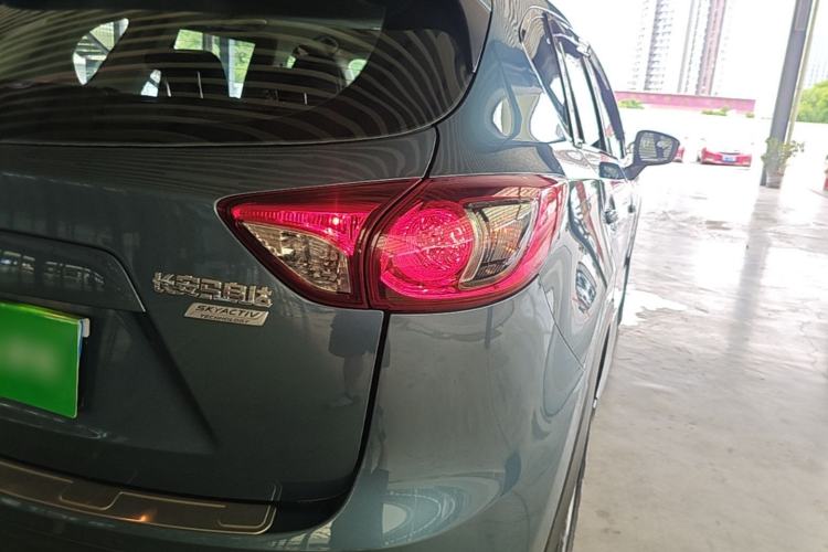 Used Mazda CX-5 2015 2.0L Automatic Two-Wheel Drive Urban Version Exterior 3