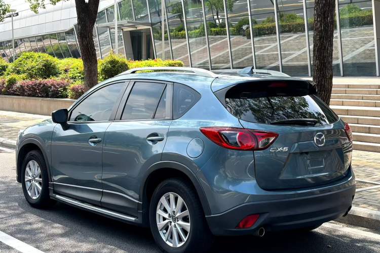Used Mazda CX-5 2015 2.0L Automatic Two-Wheel Drive Urban Version Exterior 4