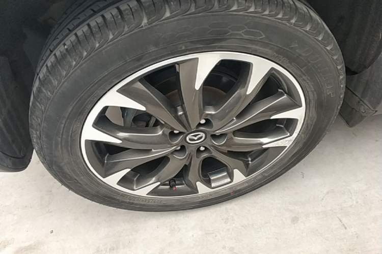 Used Mazda CX-5 2015 2.5L Automatic 4x4 Flagship Model Exterior 5