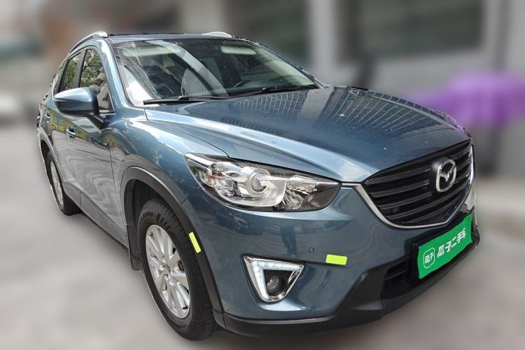 Used Mazda CX-5 2015 2.0L Automatic Two-Wheel Drive Urban Version Front Right 45 Deg