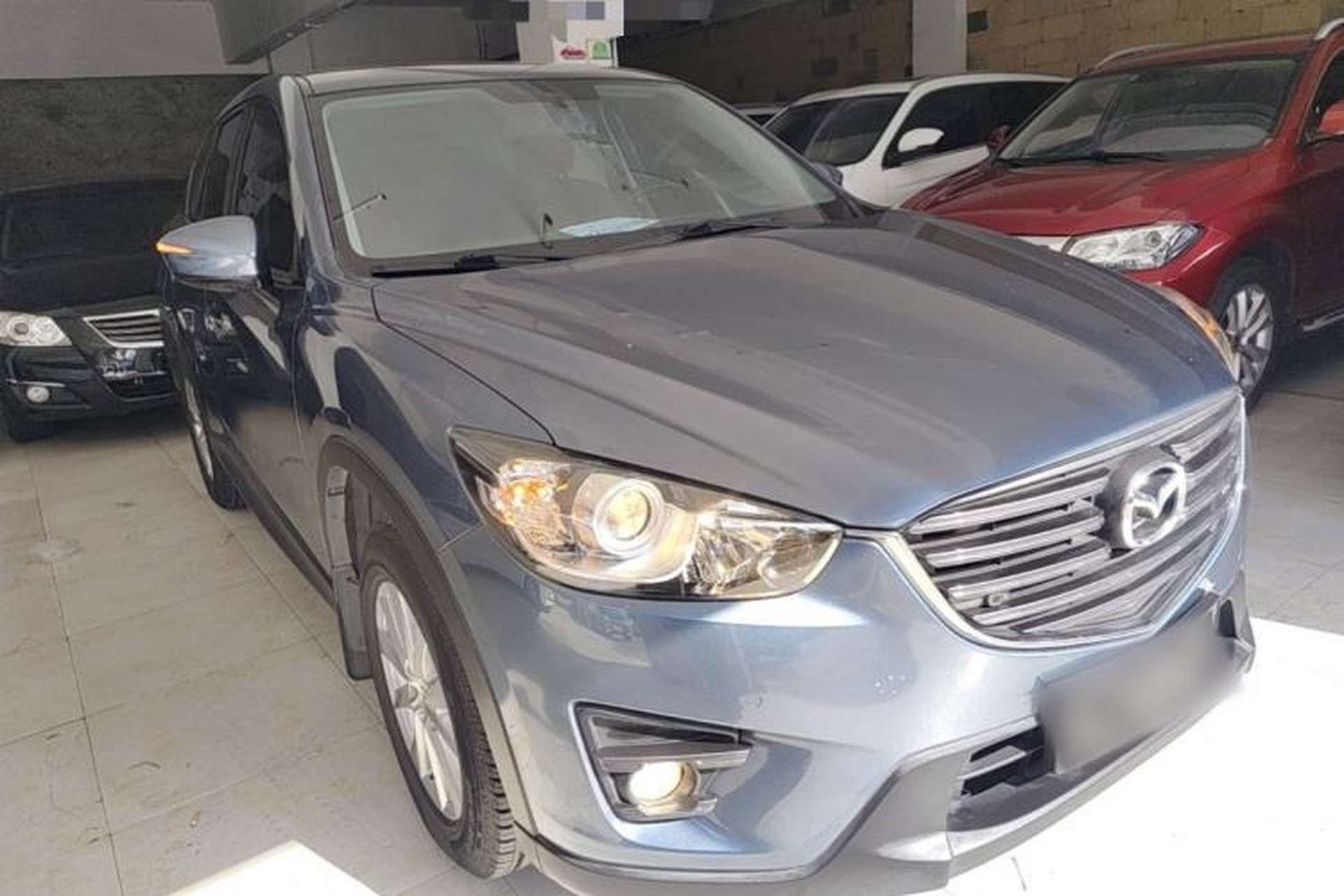 Used Mazda CX-5 2015 2.0L Automatic Two-Wheel Drive Urban Version Front Right 45 Deg