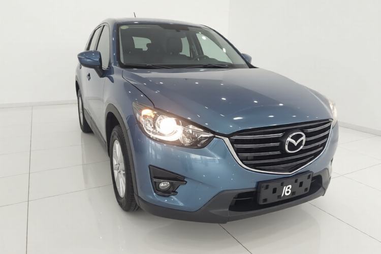 Used Mazda CX-5 2015 2.0L Automatic Two-Wheel Drive Urban Version Front Right 45 Deg