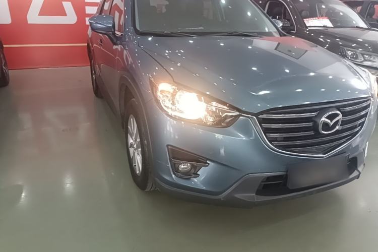 Used Mazda CX-5 2015 2.0L Automatic Two-Wheel Drive Urban Version Front Right 45 Deg