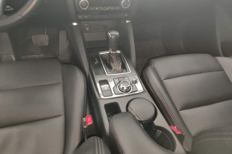 Used Mazda CX-5 2015 2.5L Automatic 4x4 Prestige Edition Gear Lever