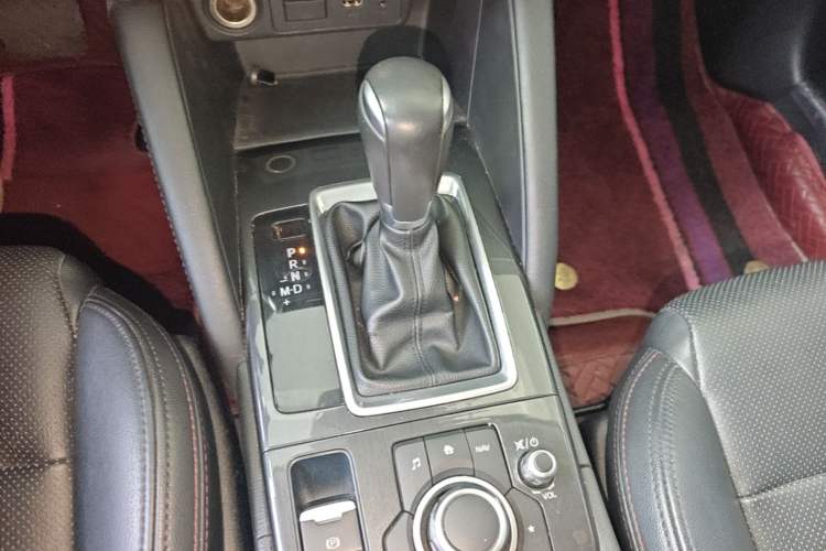 Used Mazda CX-5 2015 2.5L Automatic 4x4 Flagship Model Gear Lever