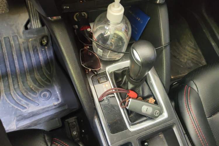 Used Mazda CX-5 2015 2.0L Automatic Two-Wheel Drive Urban Version Gear Lever