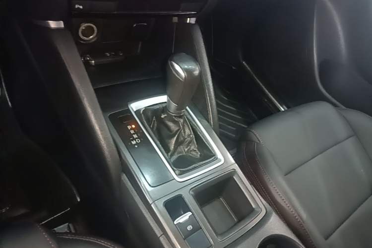 Used Mazda CX-5 2015 2.0L Automatic Two-Wheel Drive Urban Version Gear Lever