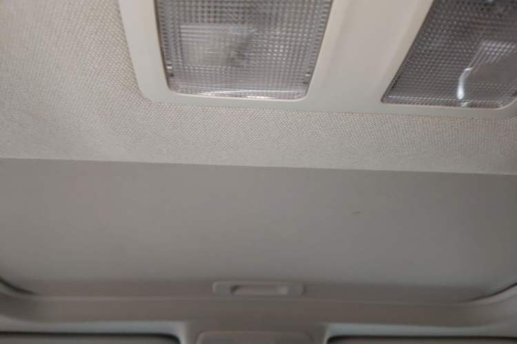 Used Mazda CX-5 2015 2.0L Automatic Two-Wheel Drive Urban Version Headliner
