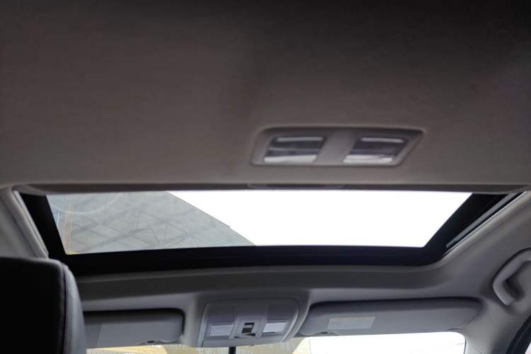 Used Mazda CX-5 2015 2.0L Automatic 4x4 Luxury Edition Headliner
