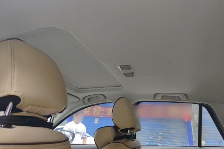 Used Mazda CX-5 2015 2.0L Automatic Two-Wheel Drive Urban Version Headliner