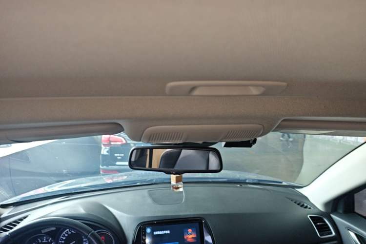 Used Mazda CX-5 2015 2.5L Automatic 4x4 Flagship Model Headliner