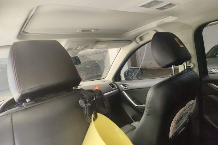 Used Mazda CX-5 2015 2.0L Automatic Two-Wheel Drive Urban Version Headliner