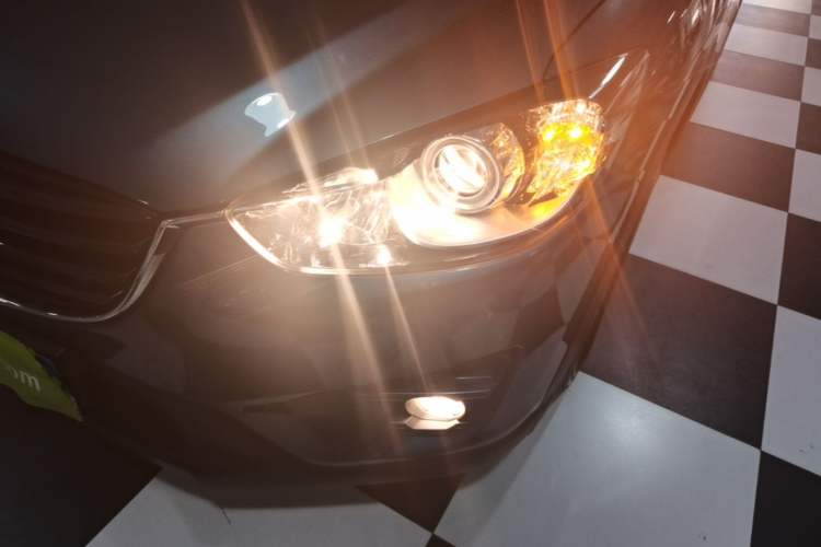 Used Mazda CX-5 2015 2.0L Automatic Two-Wheel Drive Urban Version Left Front Headlight