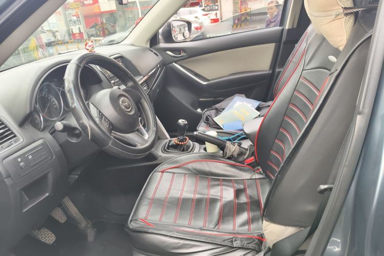 Used Mazda CX-5 2015 2.0L Manual Two-Wheel Drive Comfort Version Left Front Seat