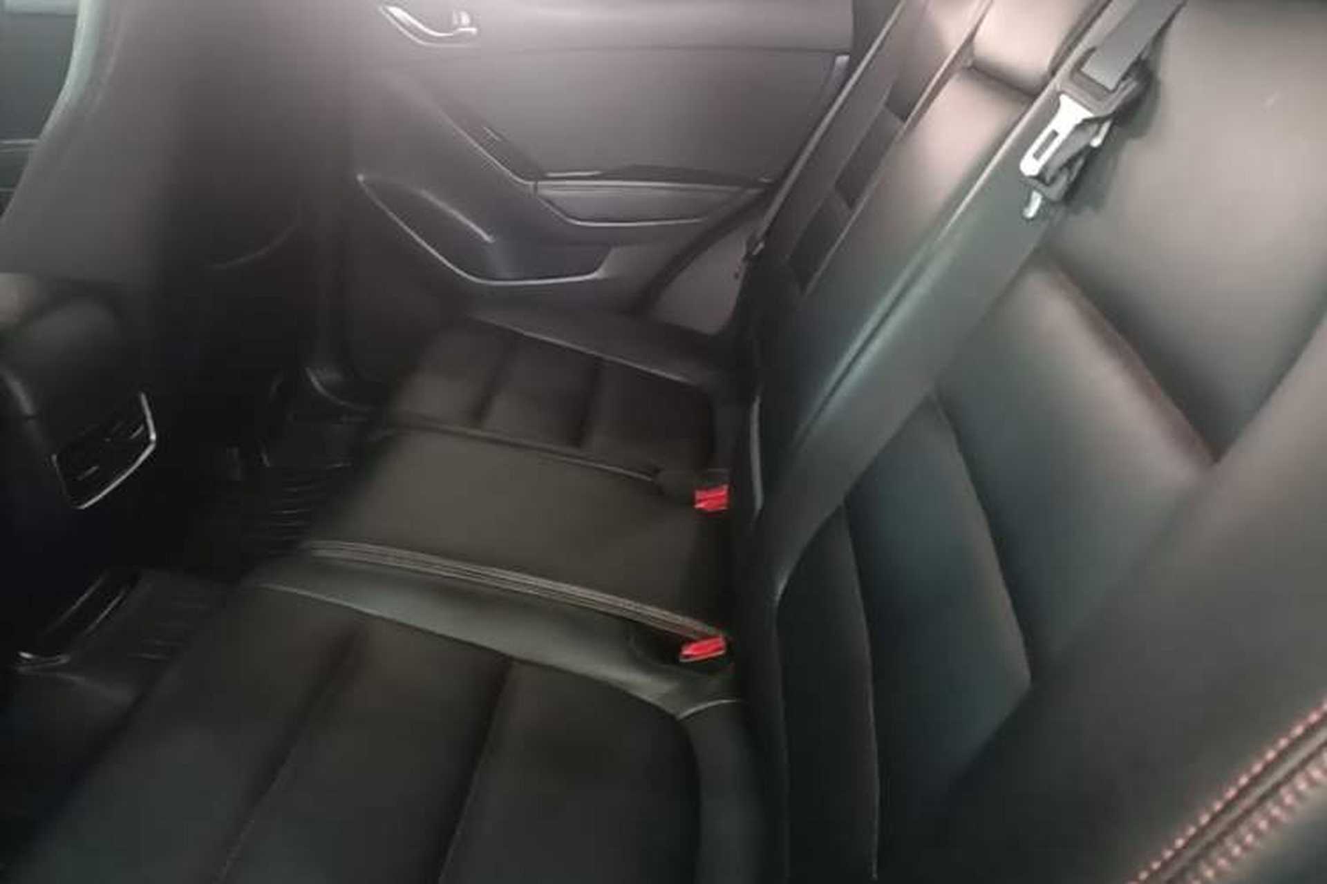 Used Mazda CX-5 2015 2.0L Automatic Two-Wheel Drive Urban Version Left Rear Seat