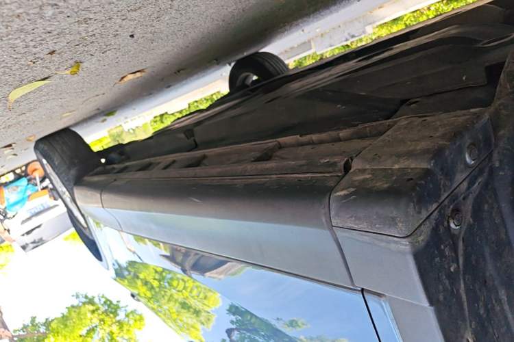 Used Mazda CX-5 2015 2.0L Automatic 4x4 Luxury Edition Left Side Sill