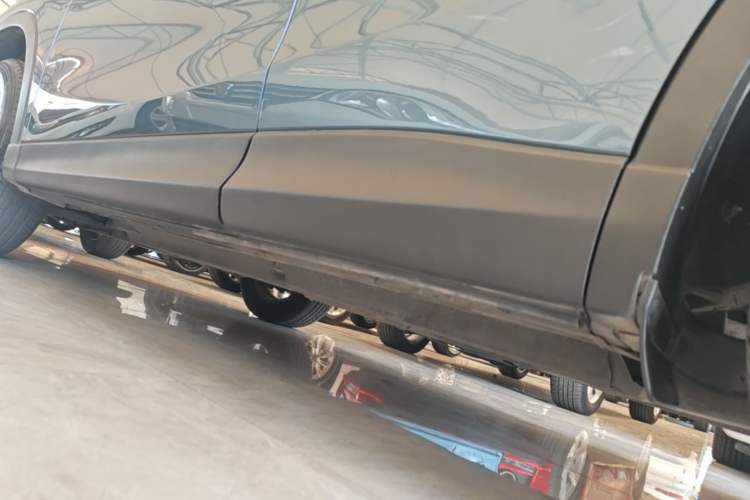 Used Mazda CX-5 2015 2.0L Automatic Two-Wheel Drive Urban Version Left Side Sill