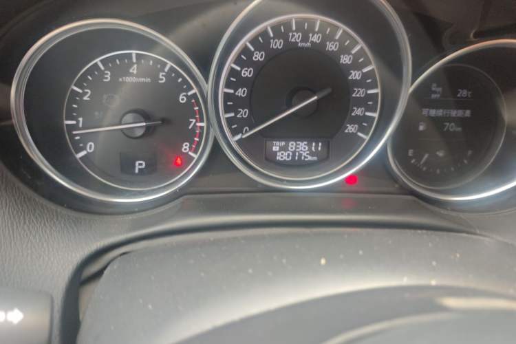 Used Mazda CX-5 2015 2.5L Automatic 4x4 Prestige Edition Odometer Close Up