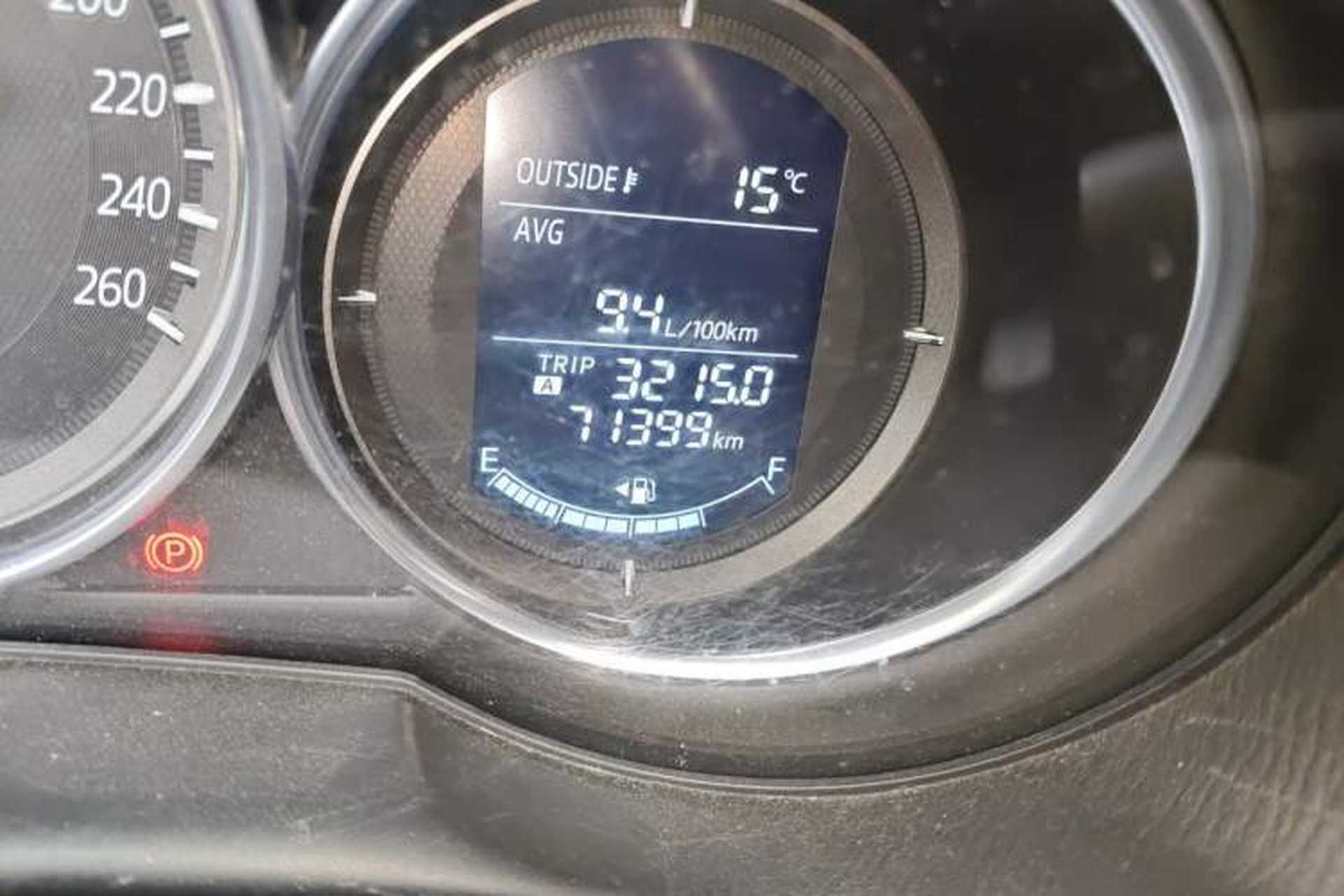 Used Mazda CX-5 2015 2.0L Automatic Two-Wheel Drive Urban Version Odometer Close Up