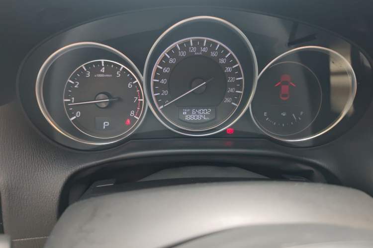 Used Mazda CX-5 2015 2.5L Automatic 4x4 Flagship Model Odometer Close Up