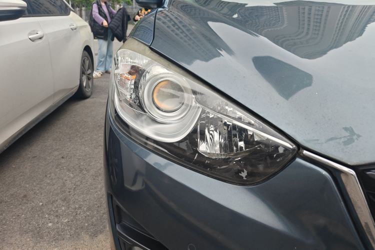 Used Mazda CX-5 2015 2.0L Automatic Two-Wheel Drive Urban Version Right Front Headlight