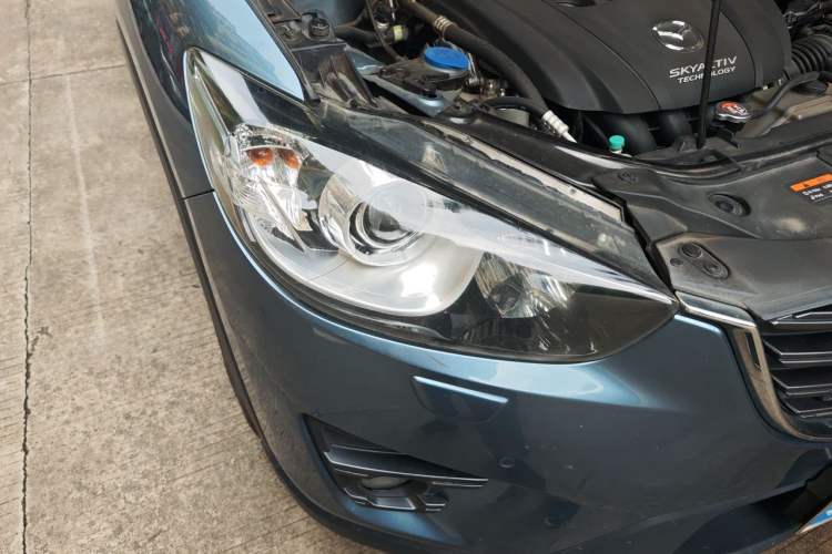 Used Mazda CX-5 2015 2.5L Automatic 4x4 Flagship Model Right Front Headlight