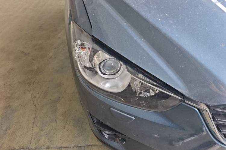 Used Mazda CX-5 2015 2.5L Automatic 4x4 Flagship Model Right Front Headlight