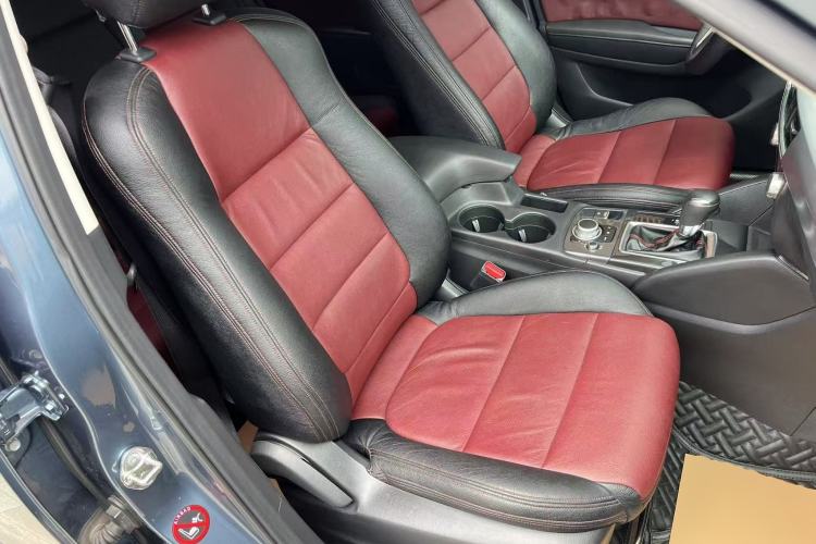 Used Mazda CX-5 2015 2.0L Automatic Two-Wheel Drive Urban Version Right Front Seat