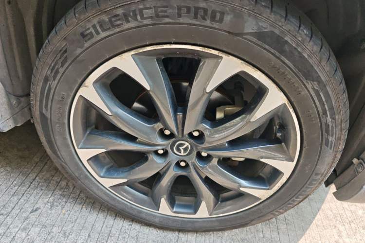 Used Mazda CX-5 2015 2.5L Automatic 4x4 Flagship Model Right Front Wheel Hub