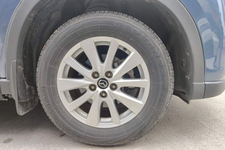 Used Mazda CX-5 2015 2.0L Automatic Two-Wheel Drive Urban Version Right Front Wheel Hub