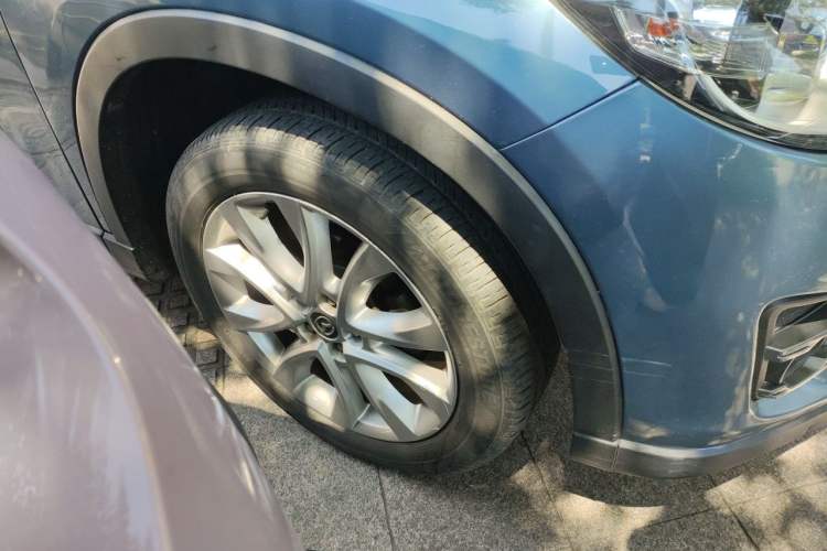 Used Mazda CX-5 2015 2.5L Automatic 4x4 Flagship Model Right Front Wheel Hub