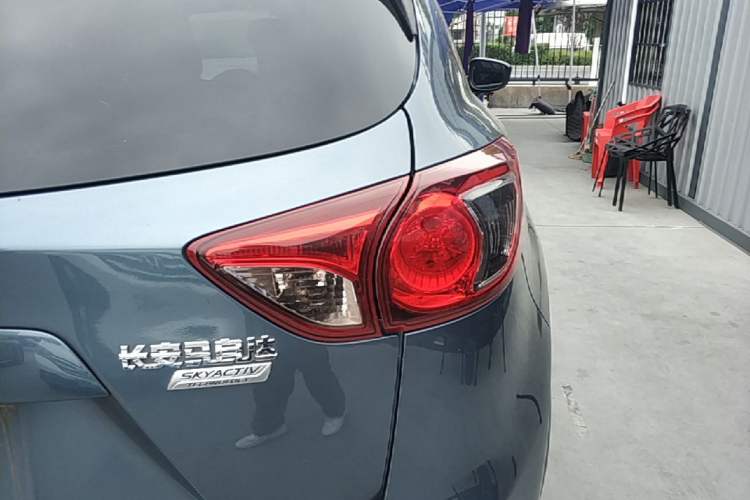 Used Mazda CX-5 2015 2.5L Automatic 4x4 Flagship Model Right Rear Taillight