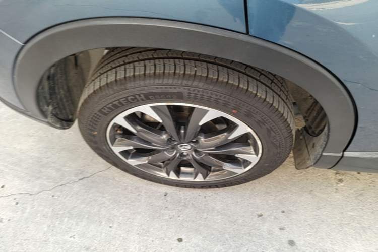 Used Mazda CX-5 2015 2.5L Automatic 4x4 Flagship Model Right Rear Wheel Hub