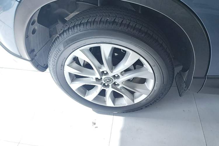 Used Mazda CX-5 2015 2.5L Automatic 4x4 Prestige Edition Right Rear Wheel Hub