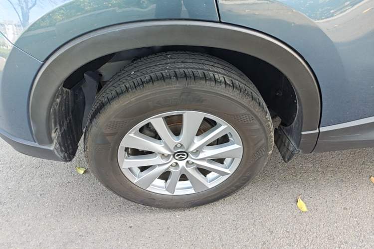 Used Mazda CX-5 2015 2.0L Automatic 4x4 Luxury Edition Right Rear Wheel Hub