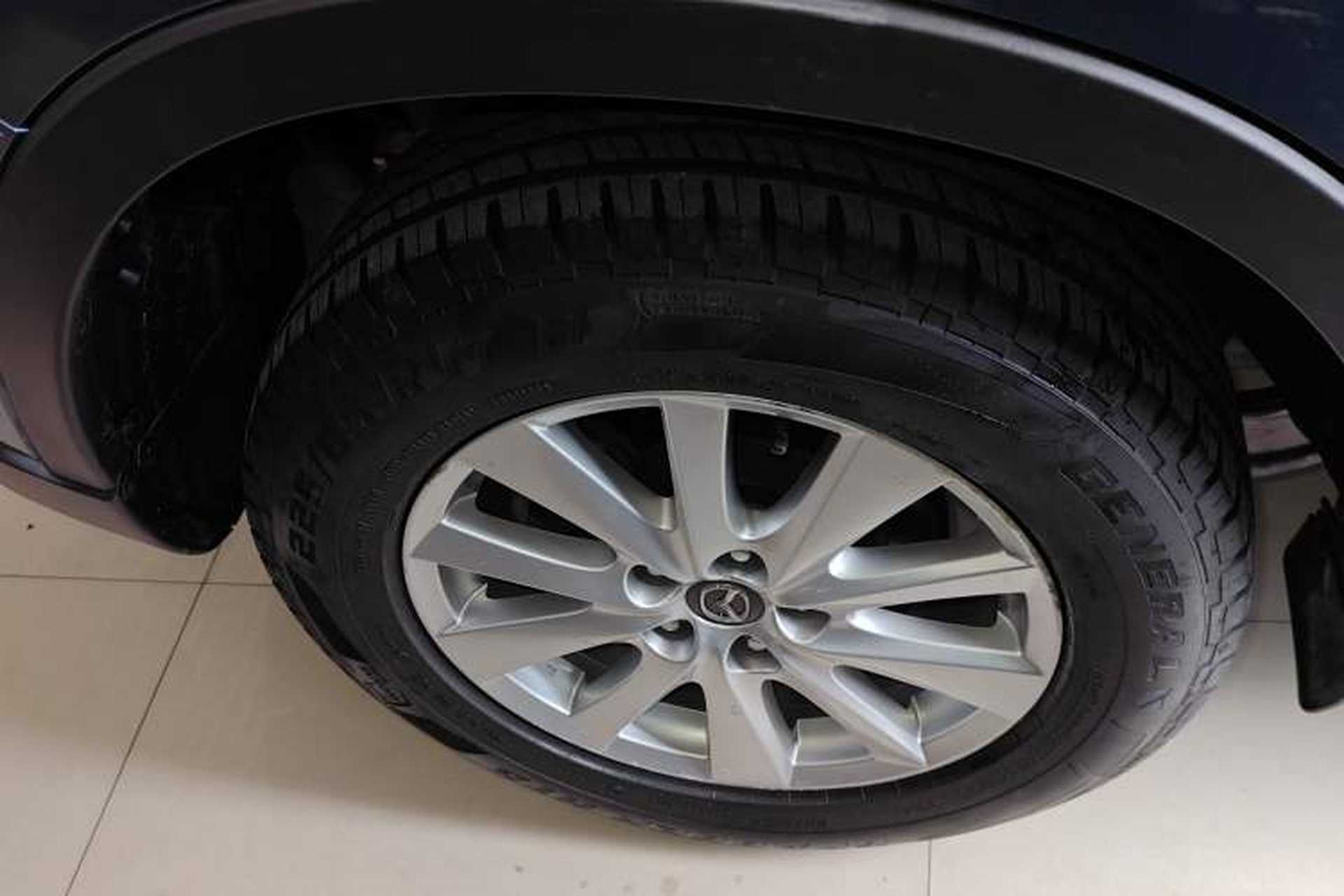 Used Mazda CX-5 2015 2.0L Automatic 4x4 Luxury Edition Right Rear Wheel Hub