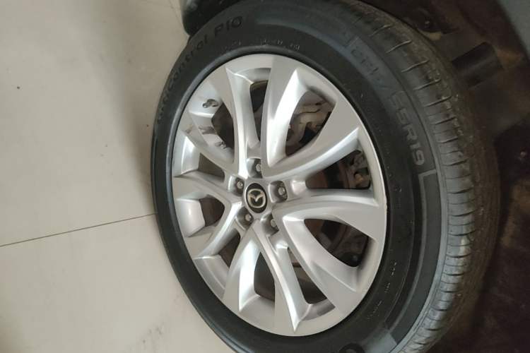 Used Mazda CX-5 2015 2.5L Automatic 4x4 Prestige Edition Right Rear Wheel Hub