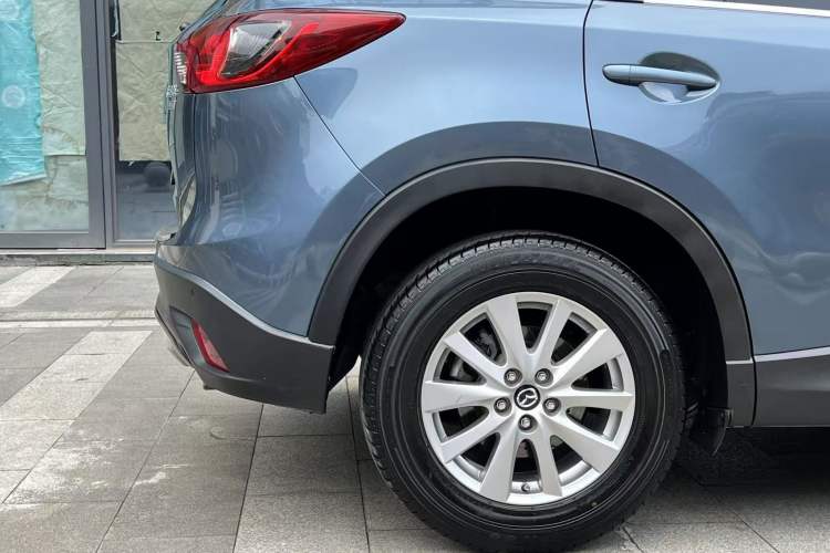 Used Mazda CX-5 2015 2.0L Automatic Two-Wheel Drive Urban Version Right Rear Wheel Hub