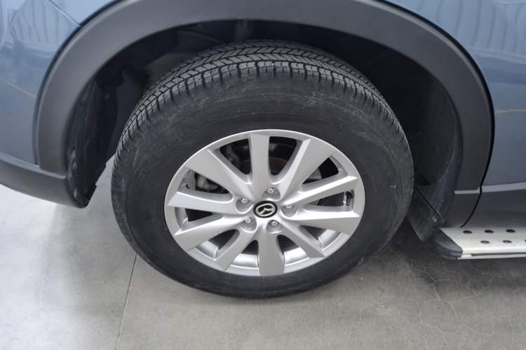 Used Mazda CX-5 2015 2.0L Automatic Two-Wheel Drive Urban Version Right Rear Wheel Hub