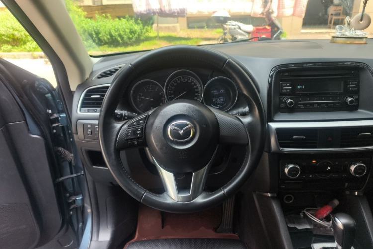 Used Mazda CX-5 2015 2.0L Automatic Two-Wheel Drive Urban Version Steering Wheel