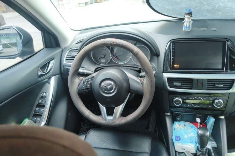 Used Mazda CX-5 2015 2.0L Automatic Two-Wheel Drive Urban Version Steering Wheel