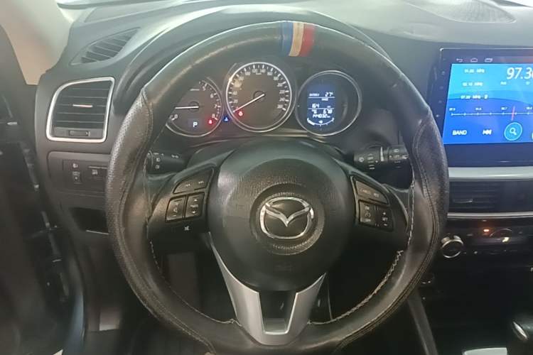 Used Mazda CX-5 2015 2.0L Automatic Two-Wheel Drive Urban Version Steering Wheel