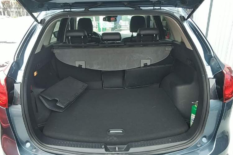 Used Mazda CX-5 2015 2.5L Automatic 4x4 Flagship Model Trunk