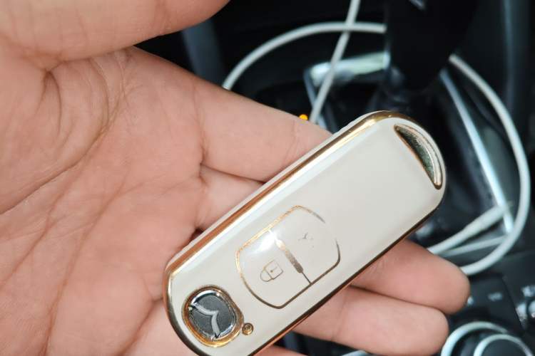 Used Mazda CX-5 2015 2.0L Automatic Two-Wheel Drive Urban Version Vehicle Key